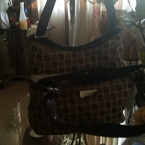 Purse - Picture 2 of 2